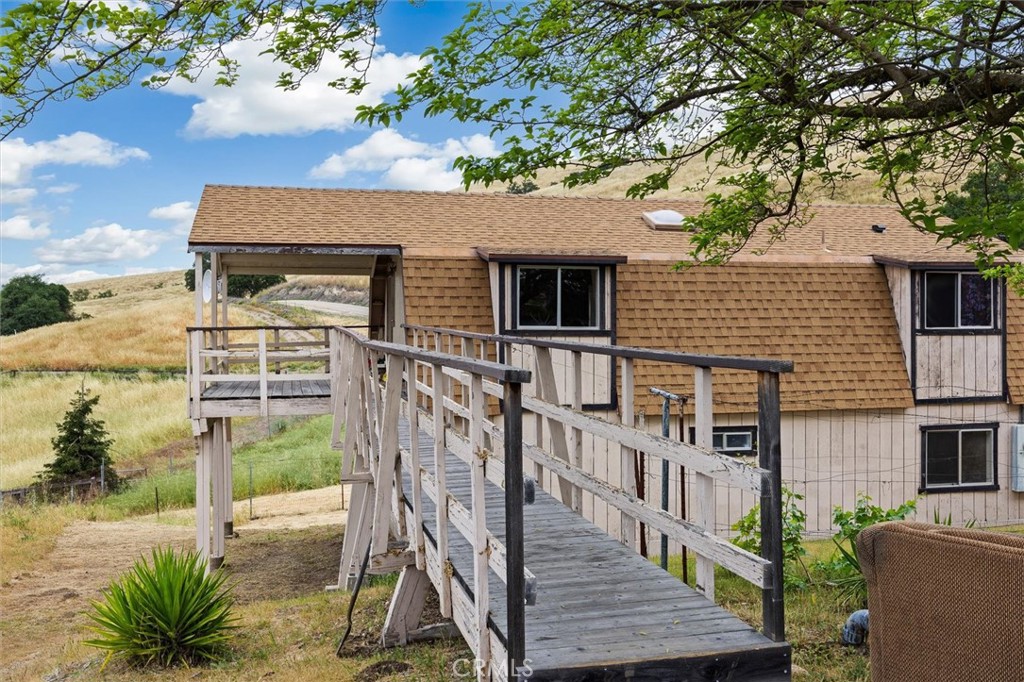 3330 S El Pomar, Templeton, CA 93465