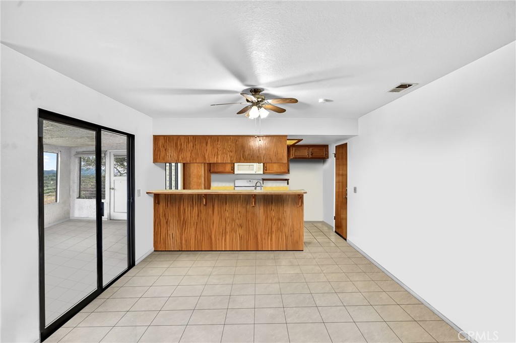 3330 S El Pomar, Templeton, CA 93465