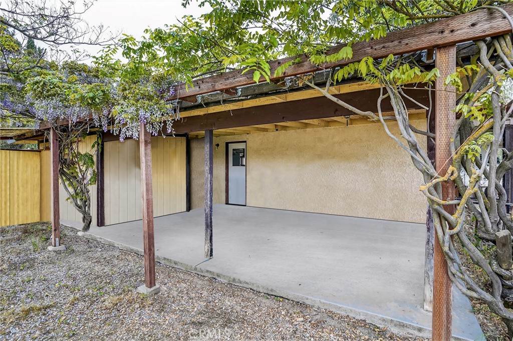 3330 S El Pomar, Templeton, CA 93465