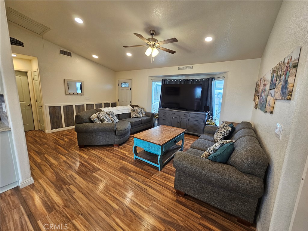 8199 Plane View, Paso Robles, CA 93446