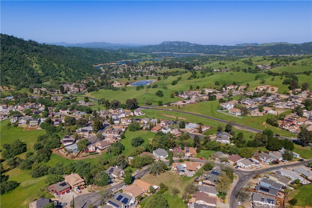 4970 Pretty Doe Ln, Paso Robles, CA 93446