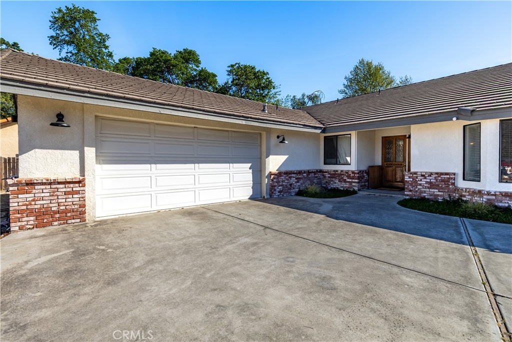 2466 Beechwood Dr, Paso Robles, CA 93446