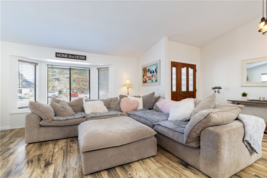 2466 Beechwood Dr, Paso Robles, CA 93446