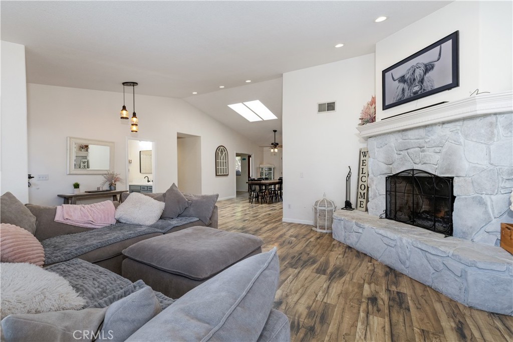 2466 Beechwood Dr, Paso Robles, CA 93446