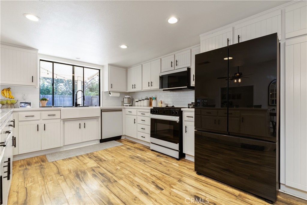 2466 Beechwood Dr, Paso Robles, CA 93446