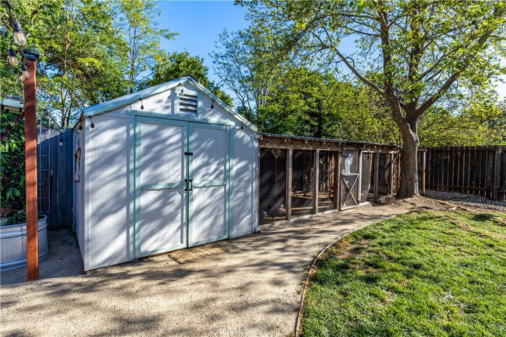 2466 Beechwood Dr, Paso Robles, CA 93446