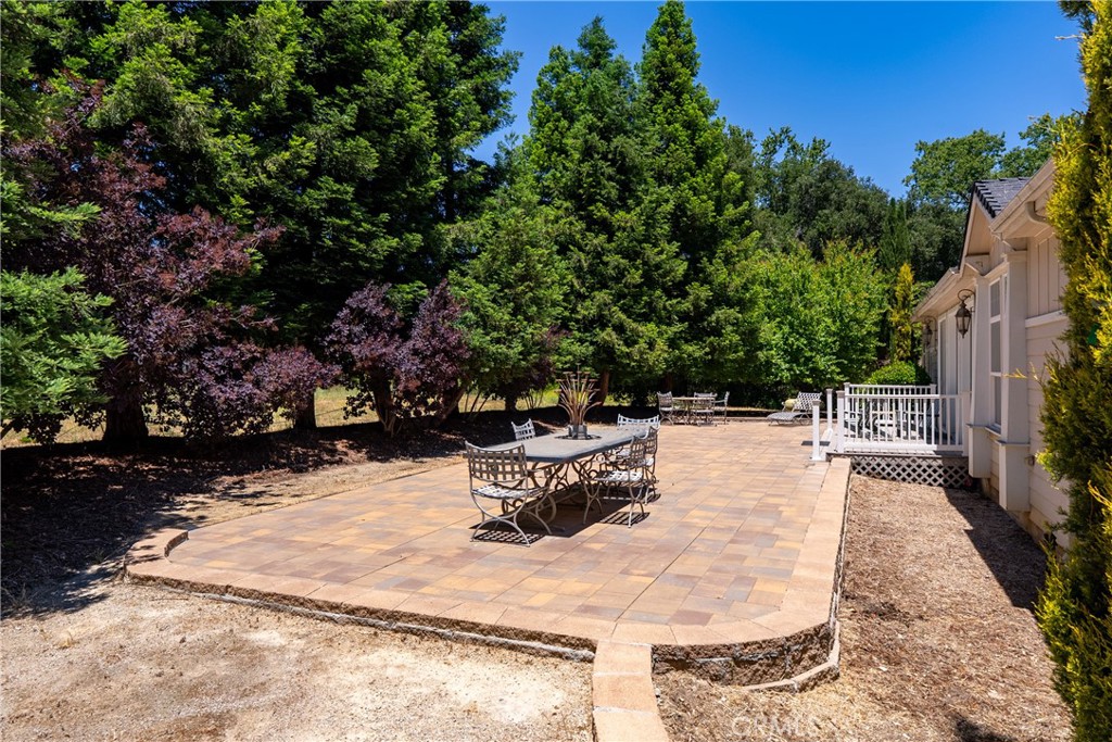 5405 Vineyard Dr, Paso Robles, CA 93446