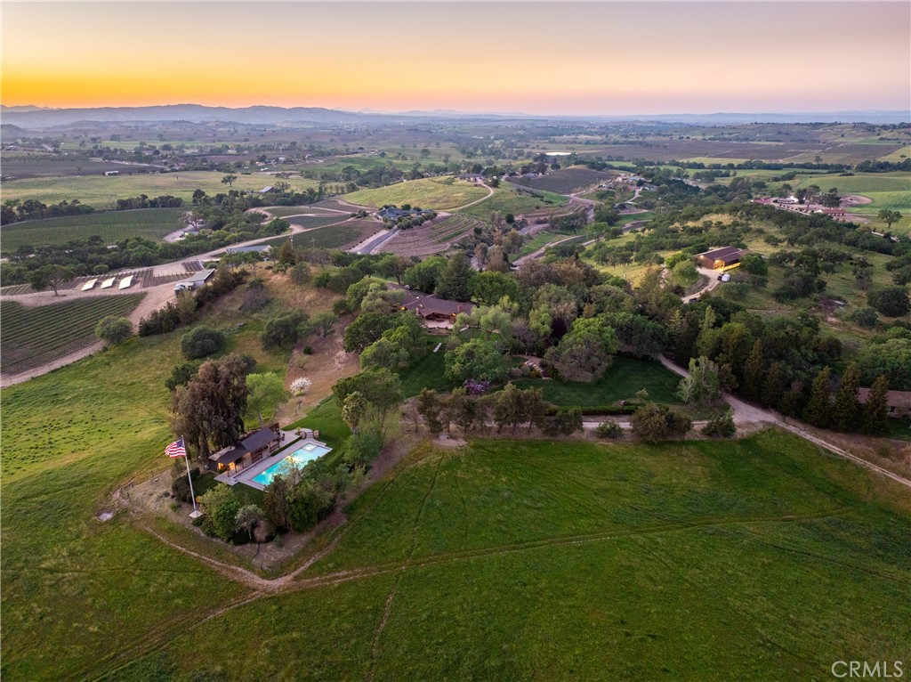 6125 El Pomar, Templeton, CA 93465