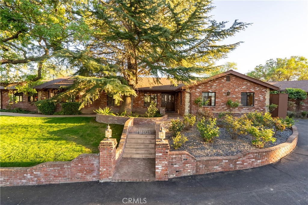 6125 El Pomar, Templeton, CA 93465