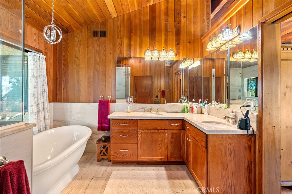 6125 El Pomar, Templeton, CA 93465