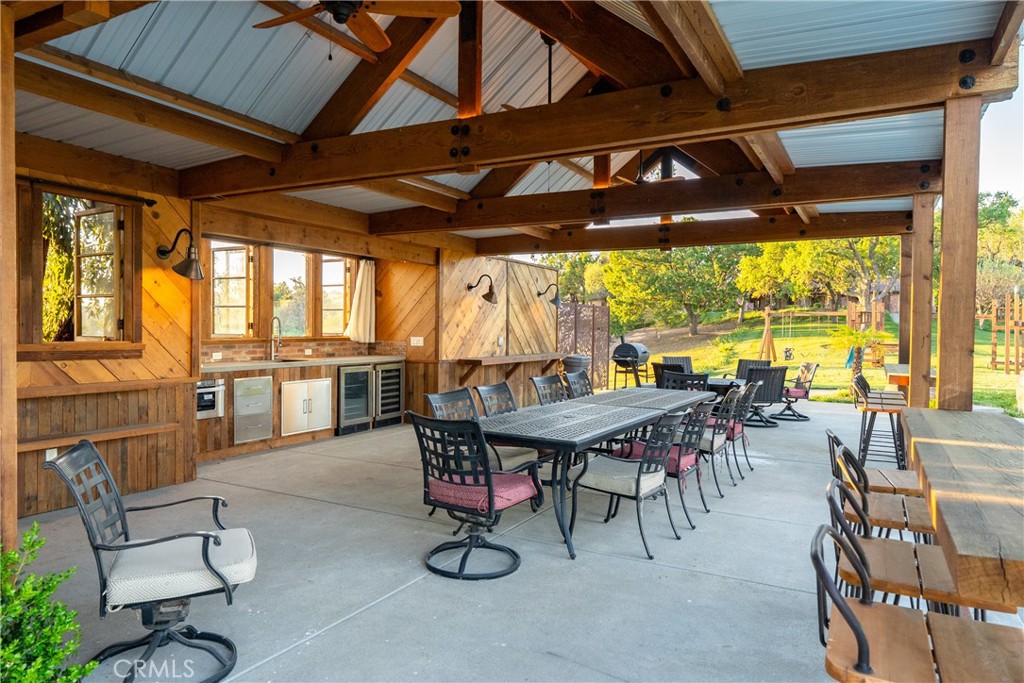 6125 El Pomar, Templeton, CA 93465