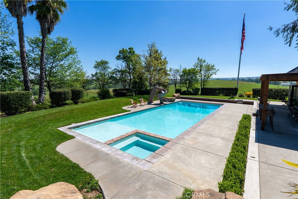 6125 El Pomar, Templeton, CA 93465