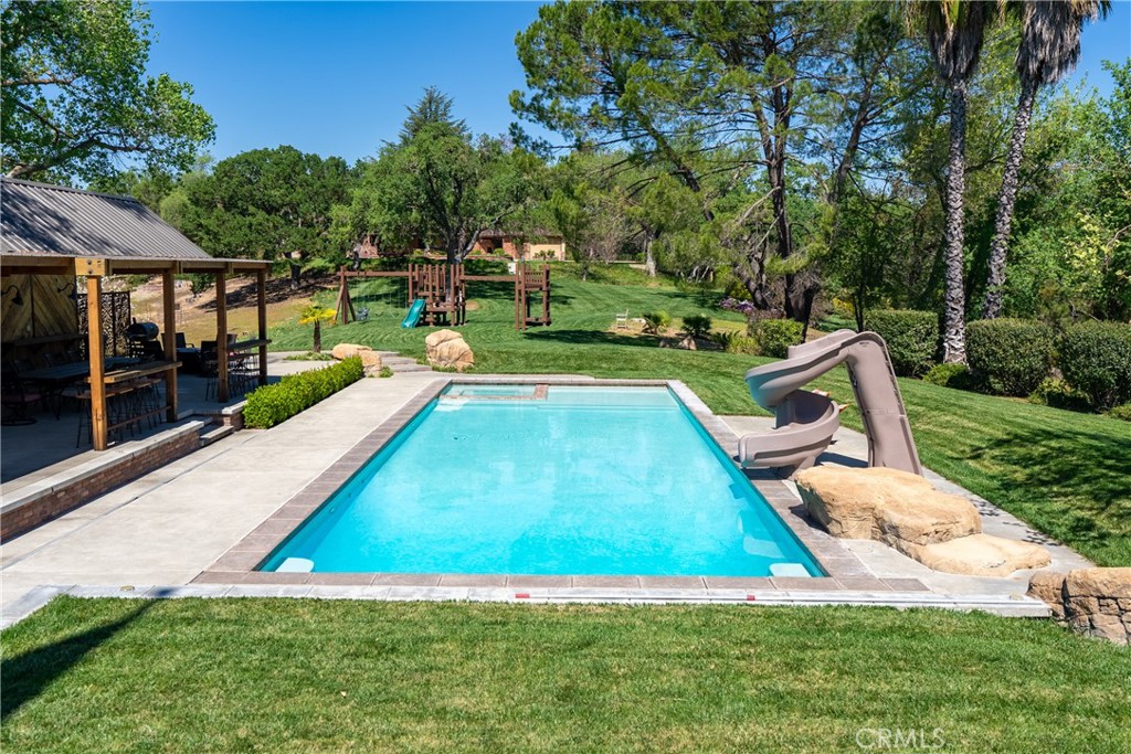 6125 El Pomar, Templeton, CA 93465