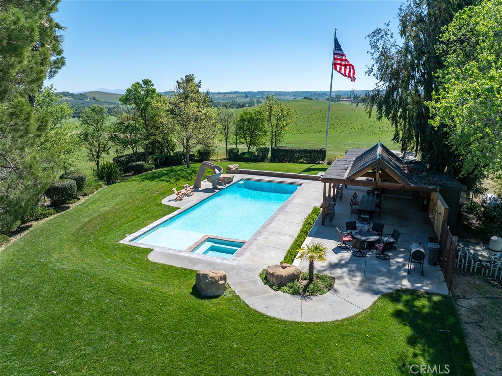 6125 El Pomar, Templeton, CA 93465