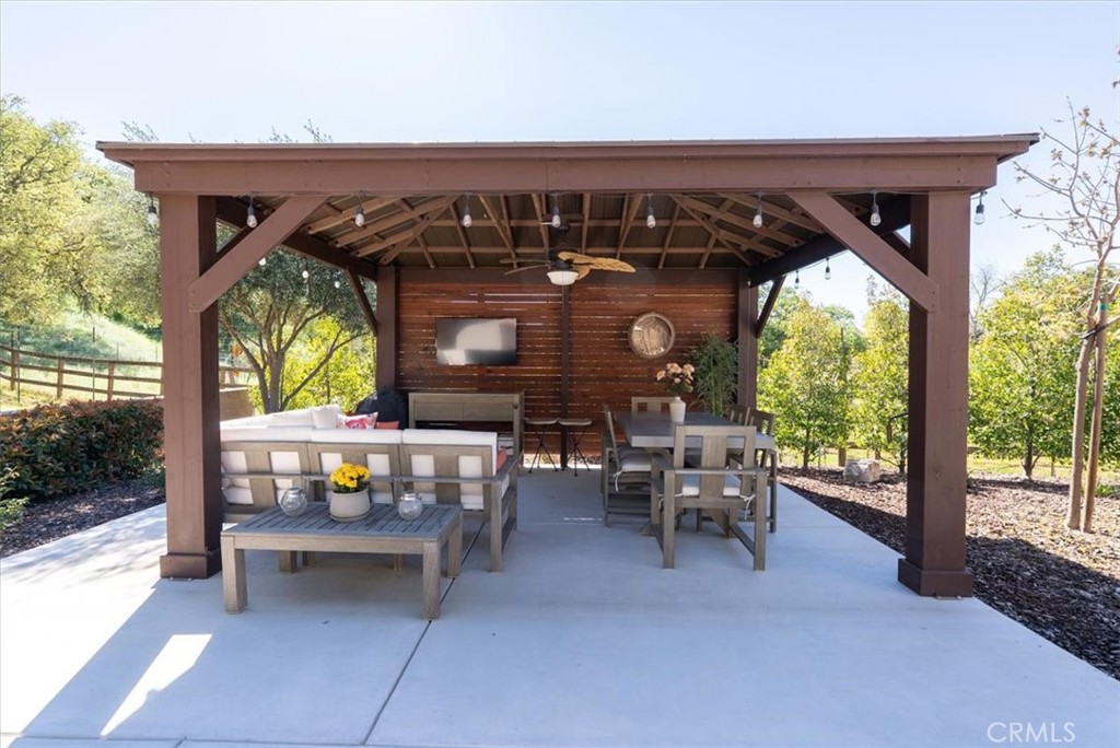 5660 Ground Squirrel, Paso Robles, CA 93446