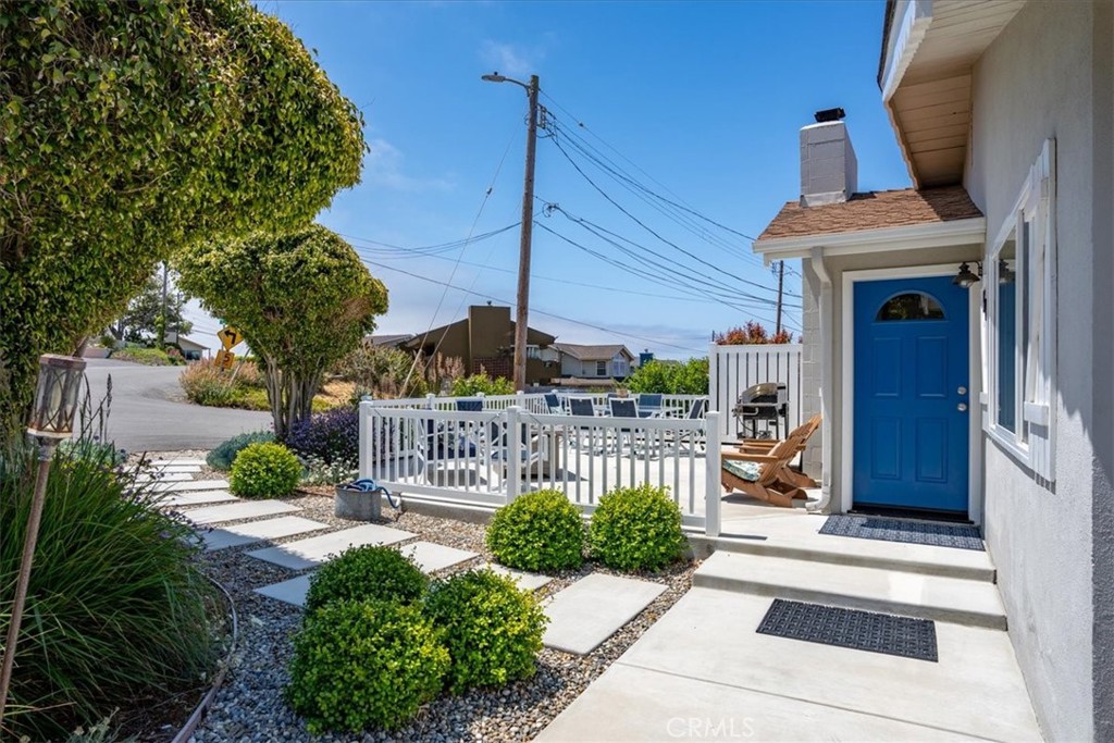 57 17th St, Cayucos, CA 93430