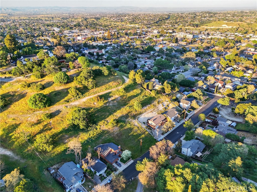 153 Pacific Ave, Paso Robles, CA 93446