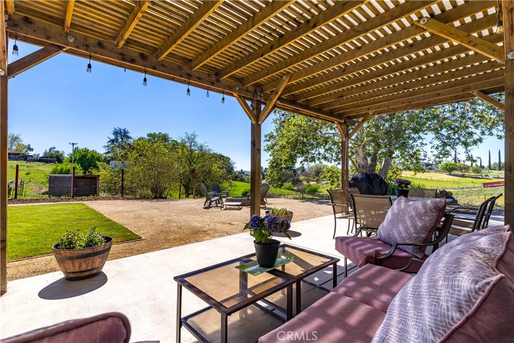 7435 Iverson, Paso Robles, CA 93446