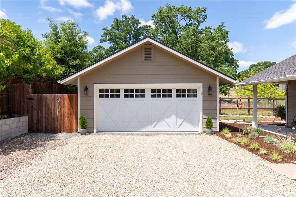 10825 Colorado, Atascadero, CA 93422