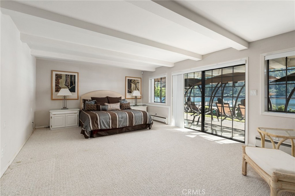 39118 Lake Dr, Bass Lake, CA 93604