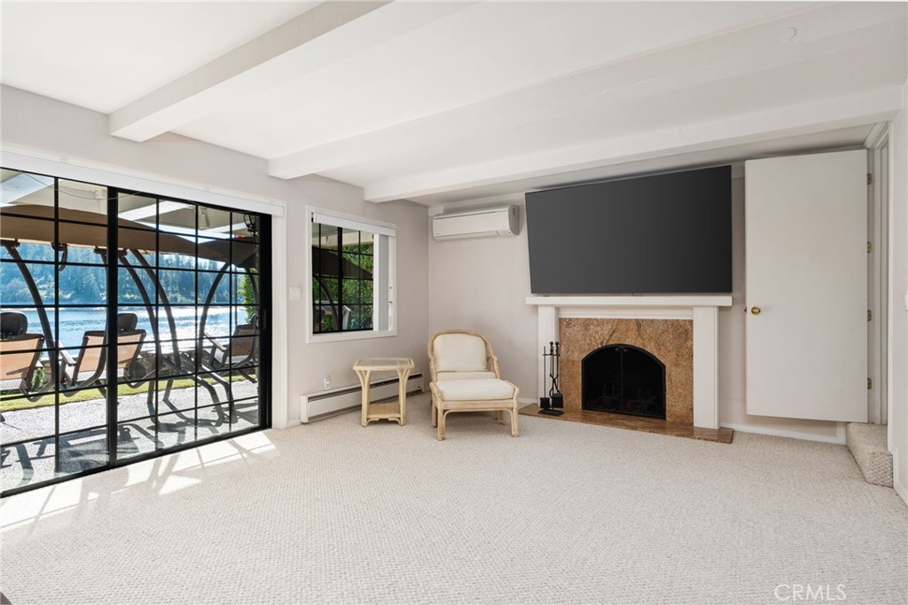 39118 Lake Dr, Bass Lake, CA 93604