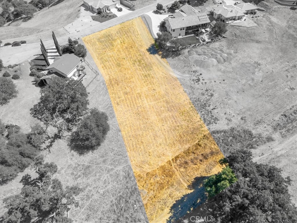 9850 Bluegill Dr, Paso Robles, CA 93446