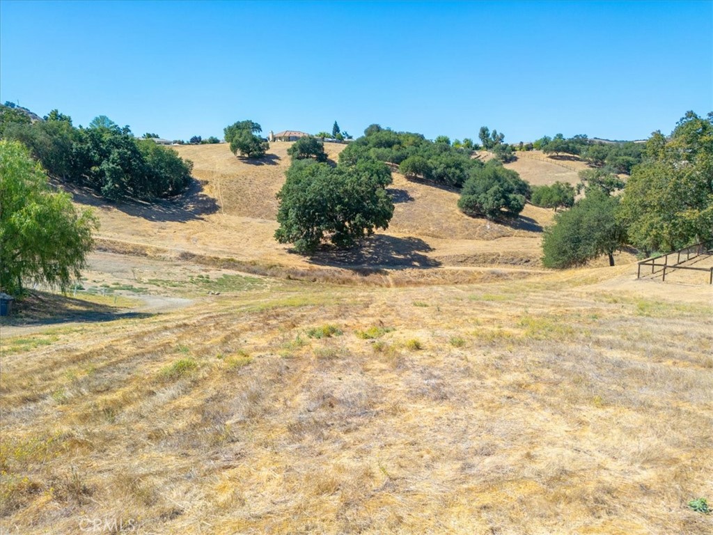 9850 Bluegill Dr, Paso Robles, CA 93446