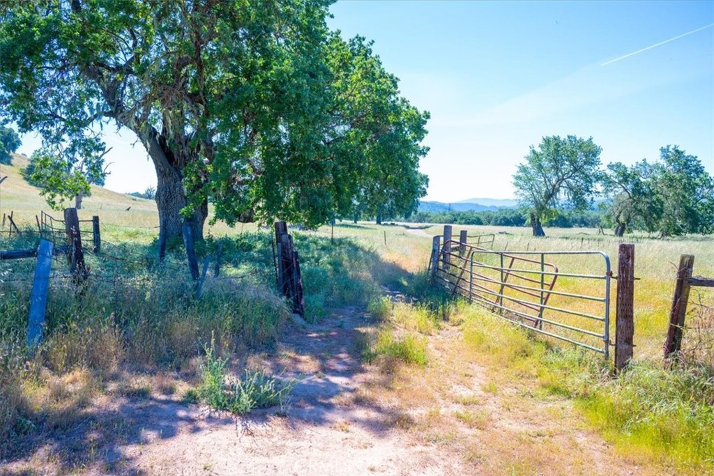 0 Tierra Redondo, Paso Robles, CA 93446