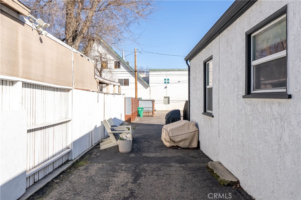 1636 Spring St, Paso Robles, CA 93446