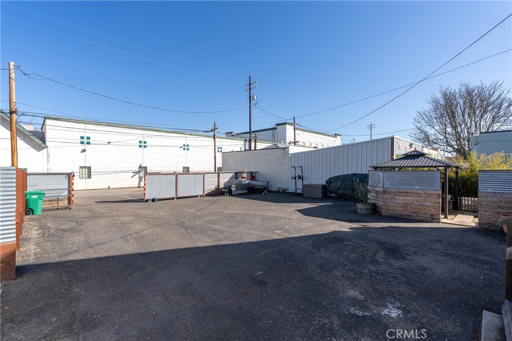 1636 Spring St, Paso Robles, CA 93446