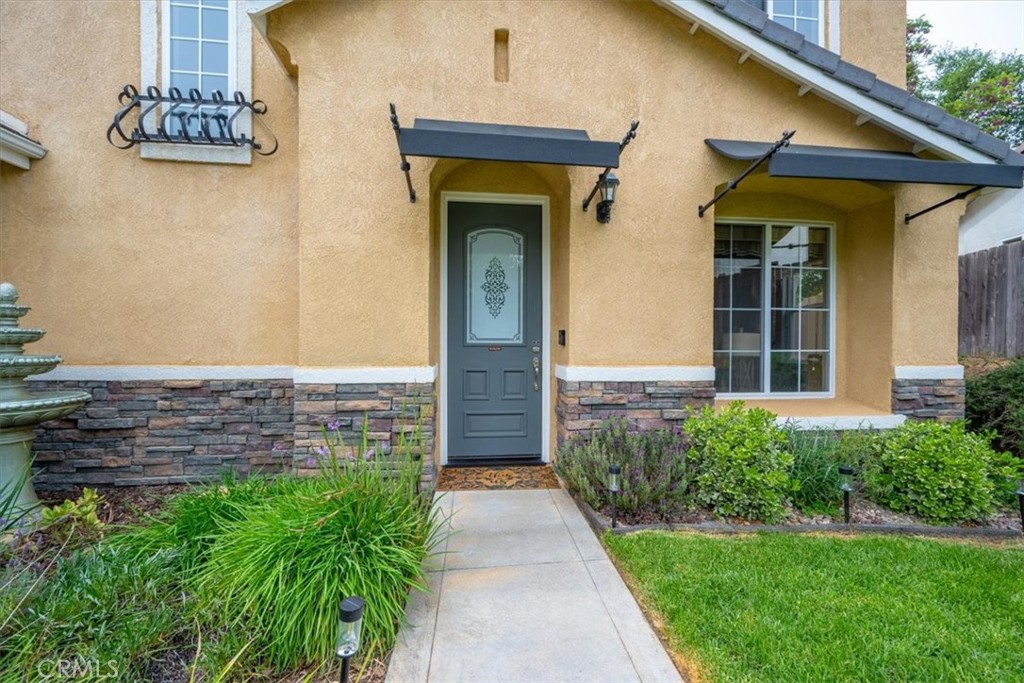 749 Jersey Ct, Paso Robles, CA 93446