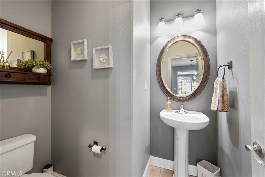 749 Jersey Ct, Paso Robles, CA 93446