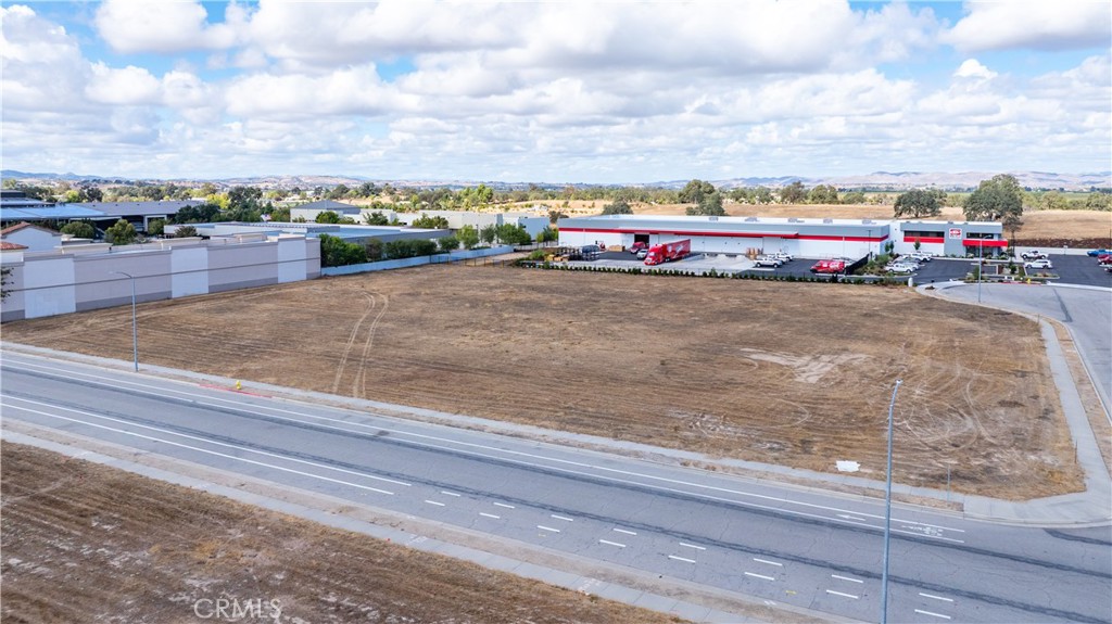 3 Germaine Way, Paso Robles, CA 93446