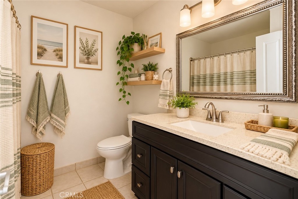 18 Flag Way, Paso Robles, CA 93446
