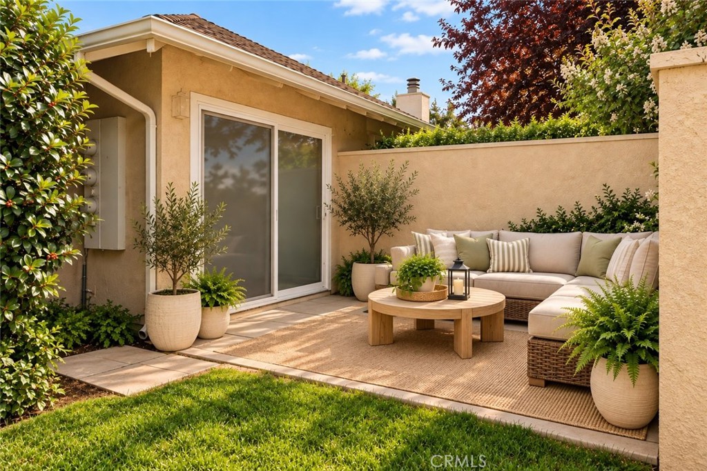 18 Flag Way, Paso Robles, CA 93446