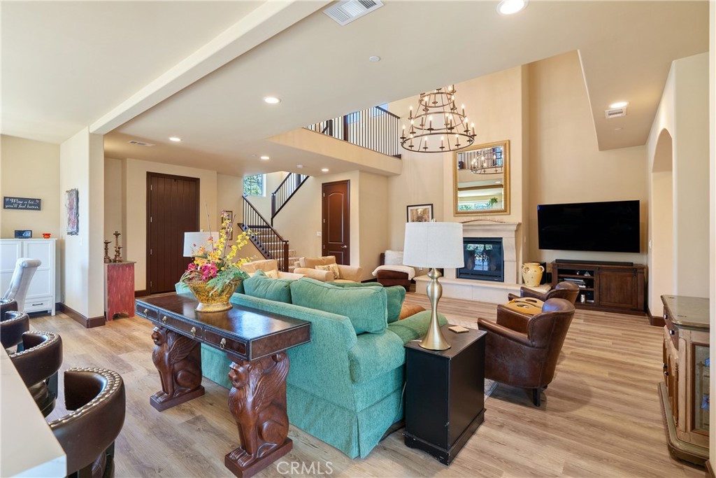 9300 Via Castillo, Atascadero, CA 93422