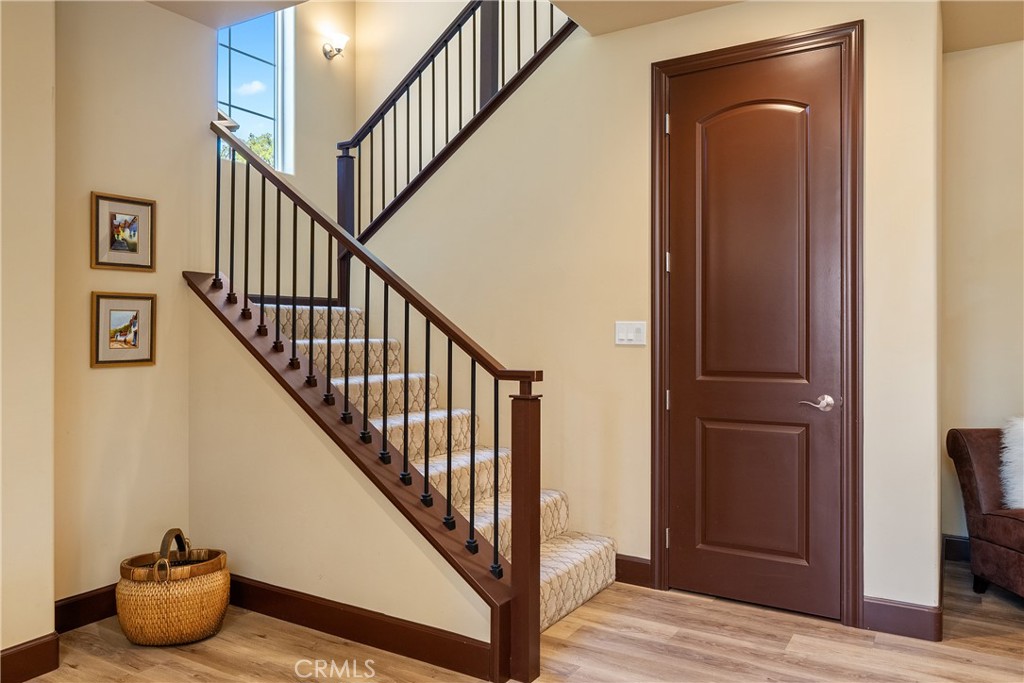 9300 Via Castillo, Atascadero, CA 93422