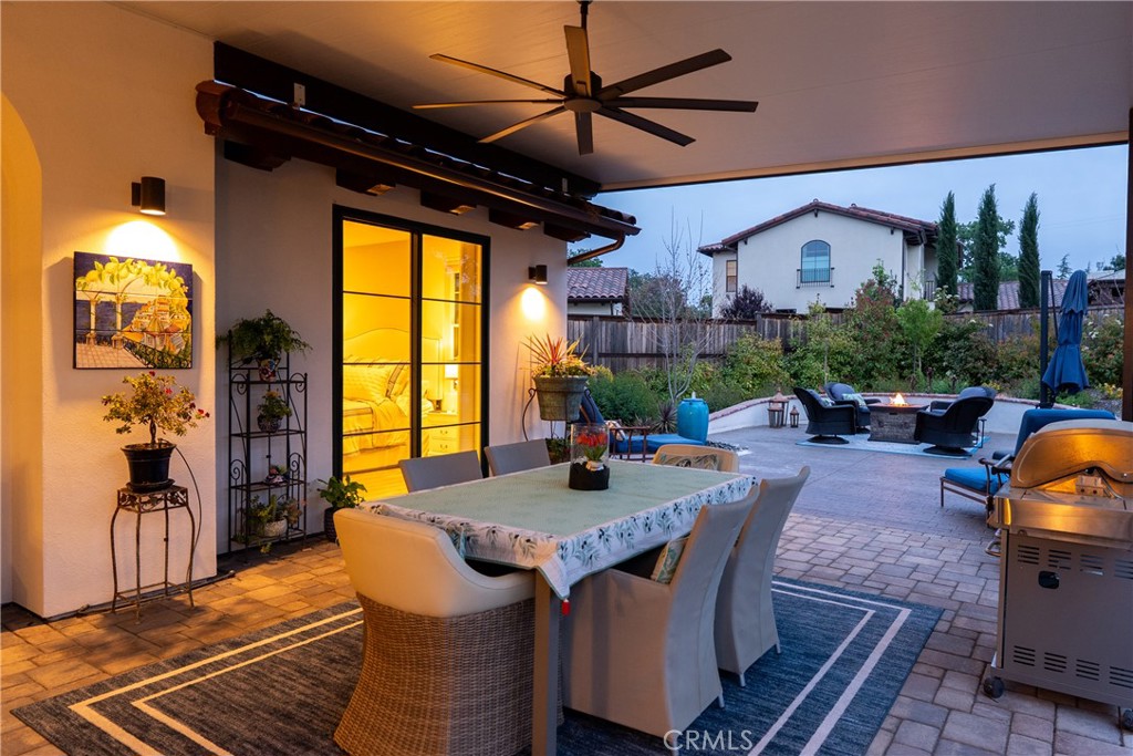 9300 Via Castillo, Atascadero, CA 93422