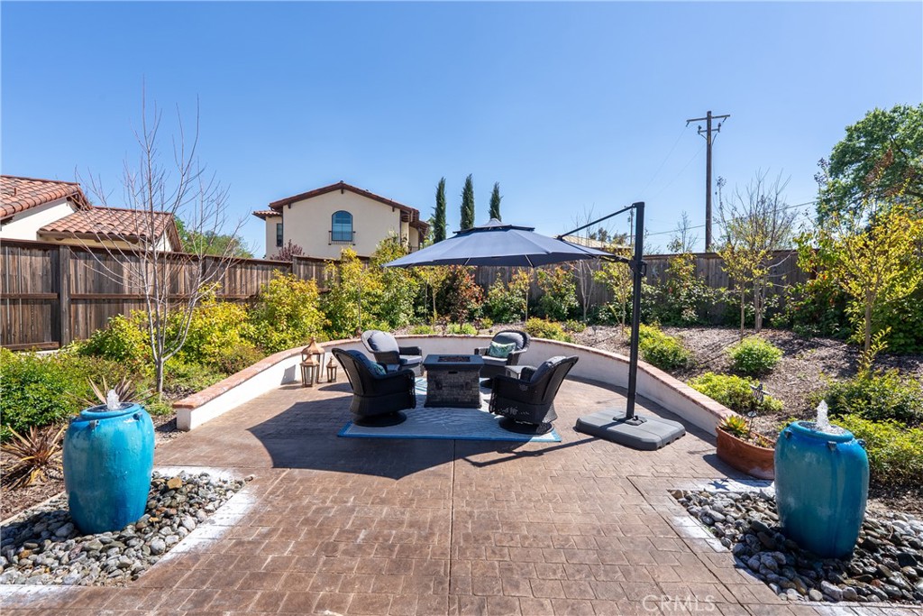 9300 Via Castillo, Atascadero, CA 93422