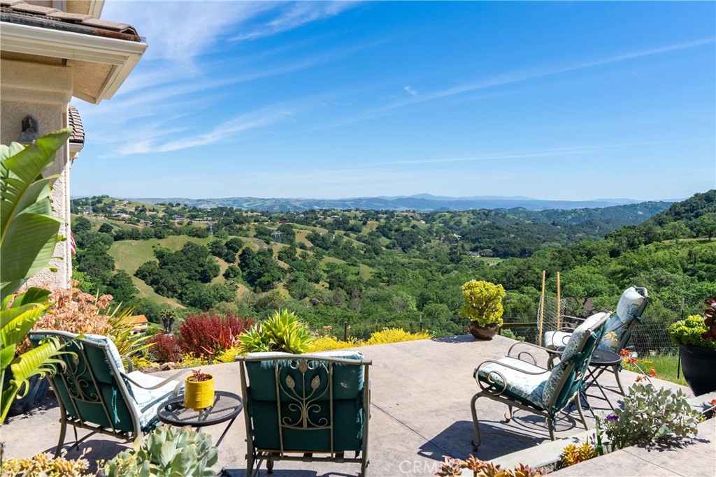 14600 El Monte, Atascadero, CA 93422