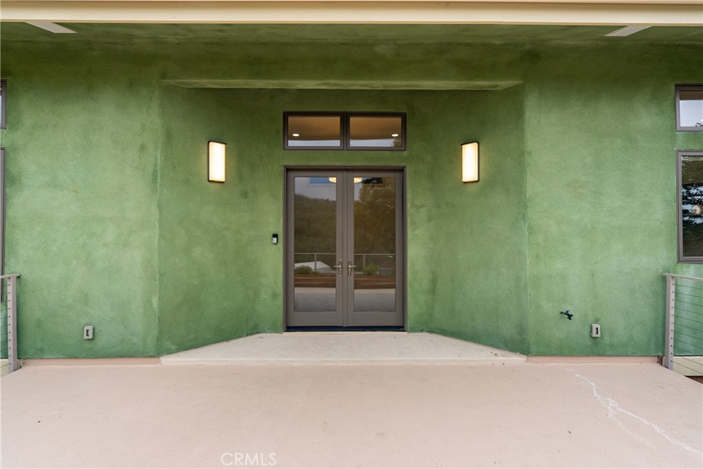 8140 Castenada Ln, Atascadero, CA 93422