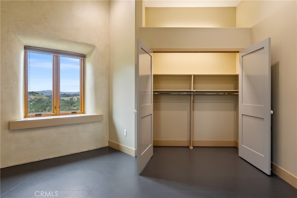 8140 Castenada Ln, Atascadero, CA 93422