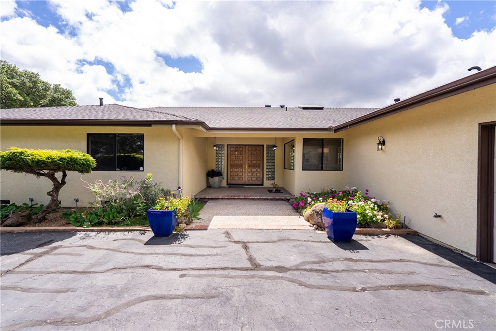 13305 Santa Ana, Atascadero, CA 93422