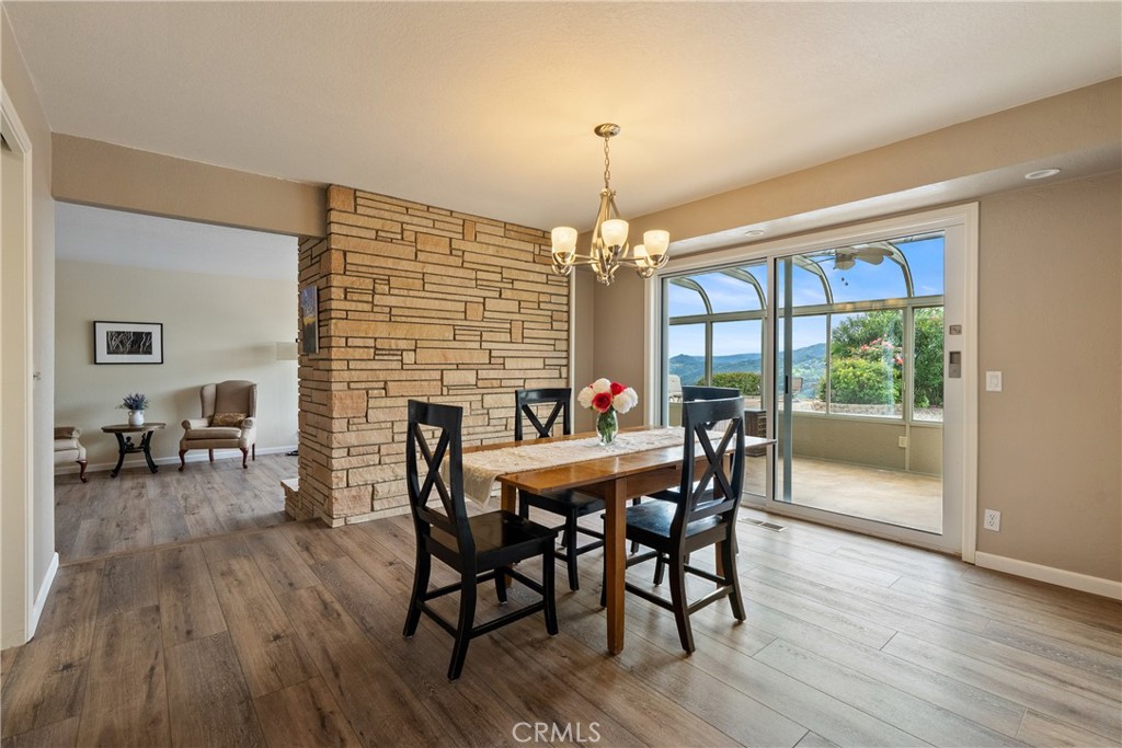 13305 Santa Ana, Atascadero, CA 93422