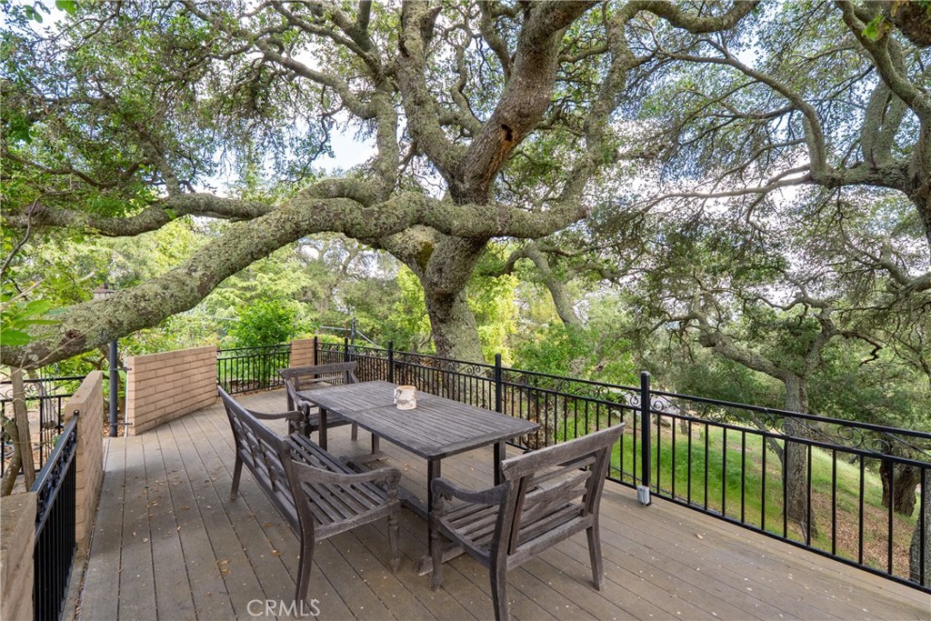 13305 Santa Ana, Atascadero, CA 93422