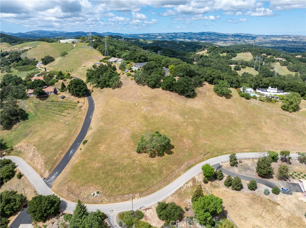 13305 Santa Ana, Atascadero, CA 93422