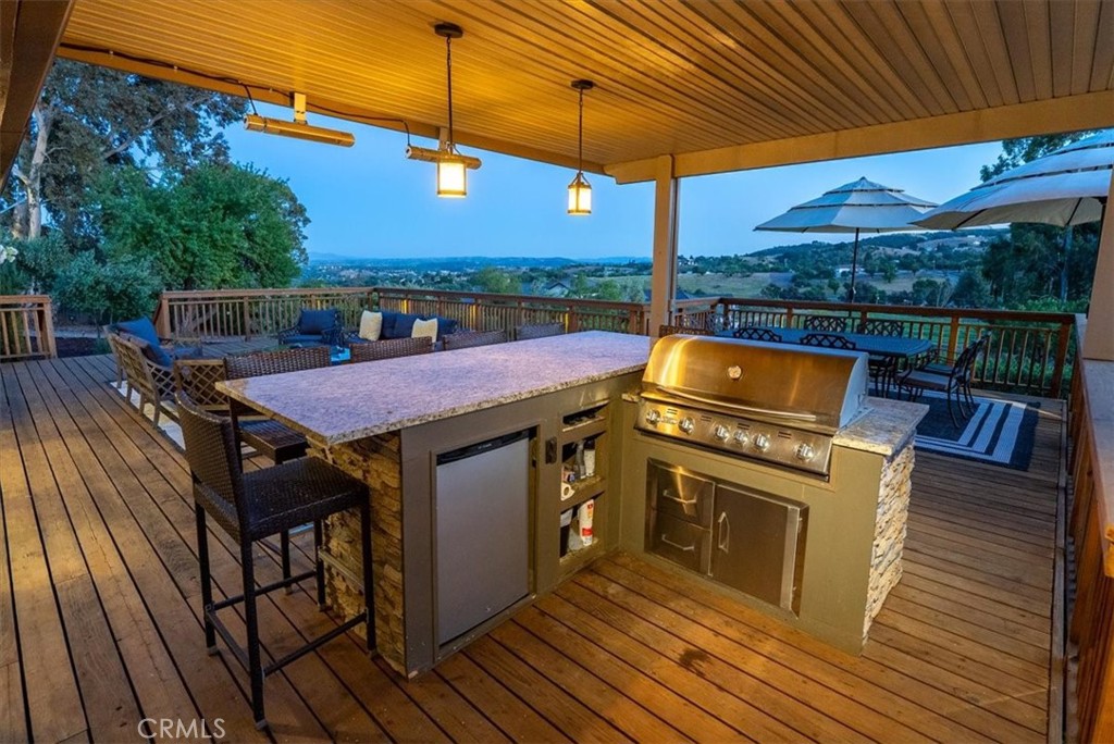 1015 Lost Springs, Paso Robles, CA 93446