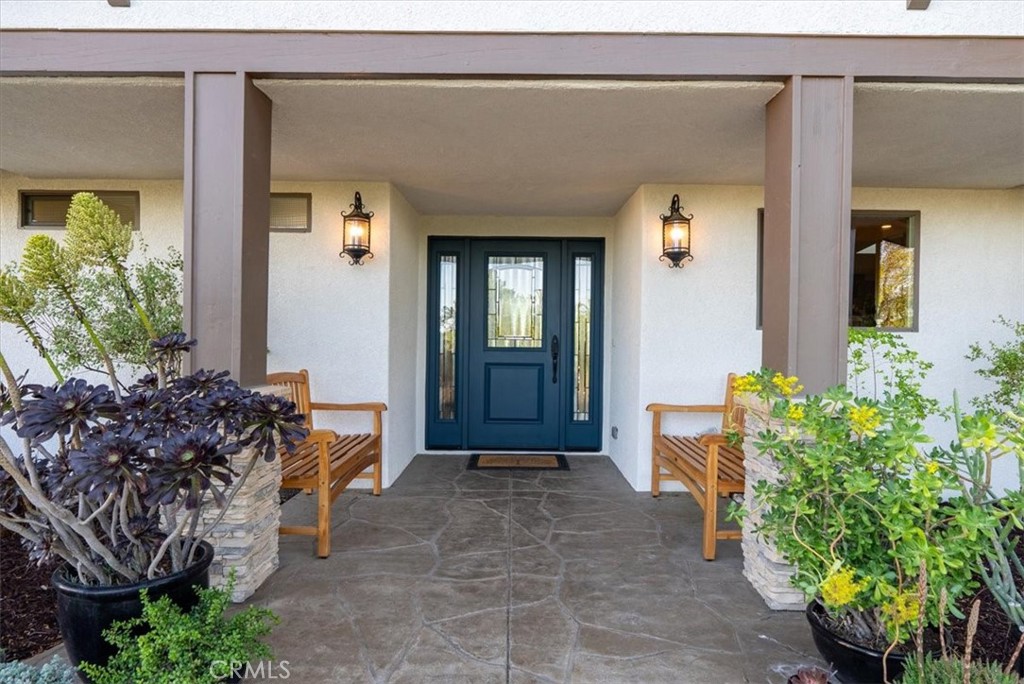 1015 Lost Springs, Paso Robles, CA 93446