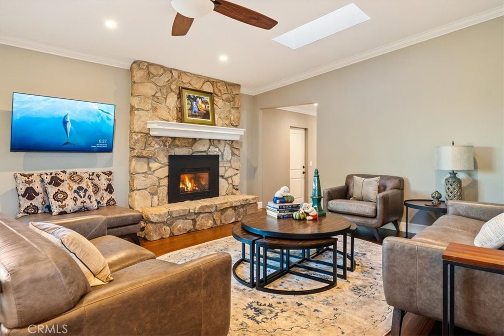 1015 Lost Springs, Paso Robles, CA 93446