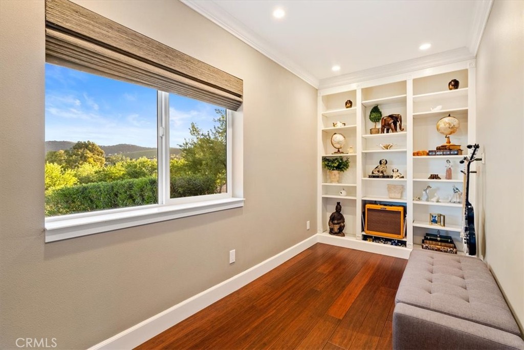 1015 Lost Springs, Paso Robles, CA 93446